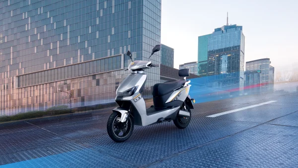 Yadea GT 20 Kırmızı